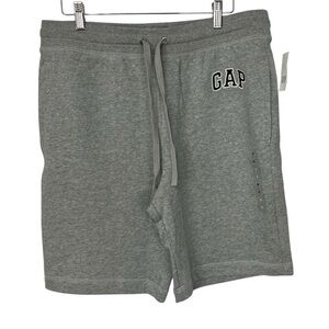 NWT Gap Men’s Logo Shorts Size Medium in Heather Gray